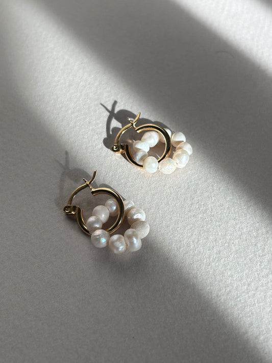 Bonhomía Mini Hoop Earrings with Removable Pearl Hoop