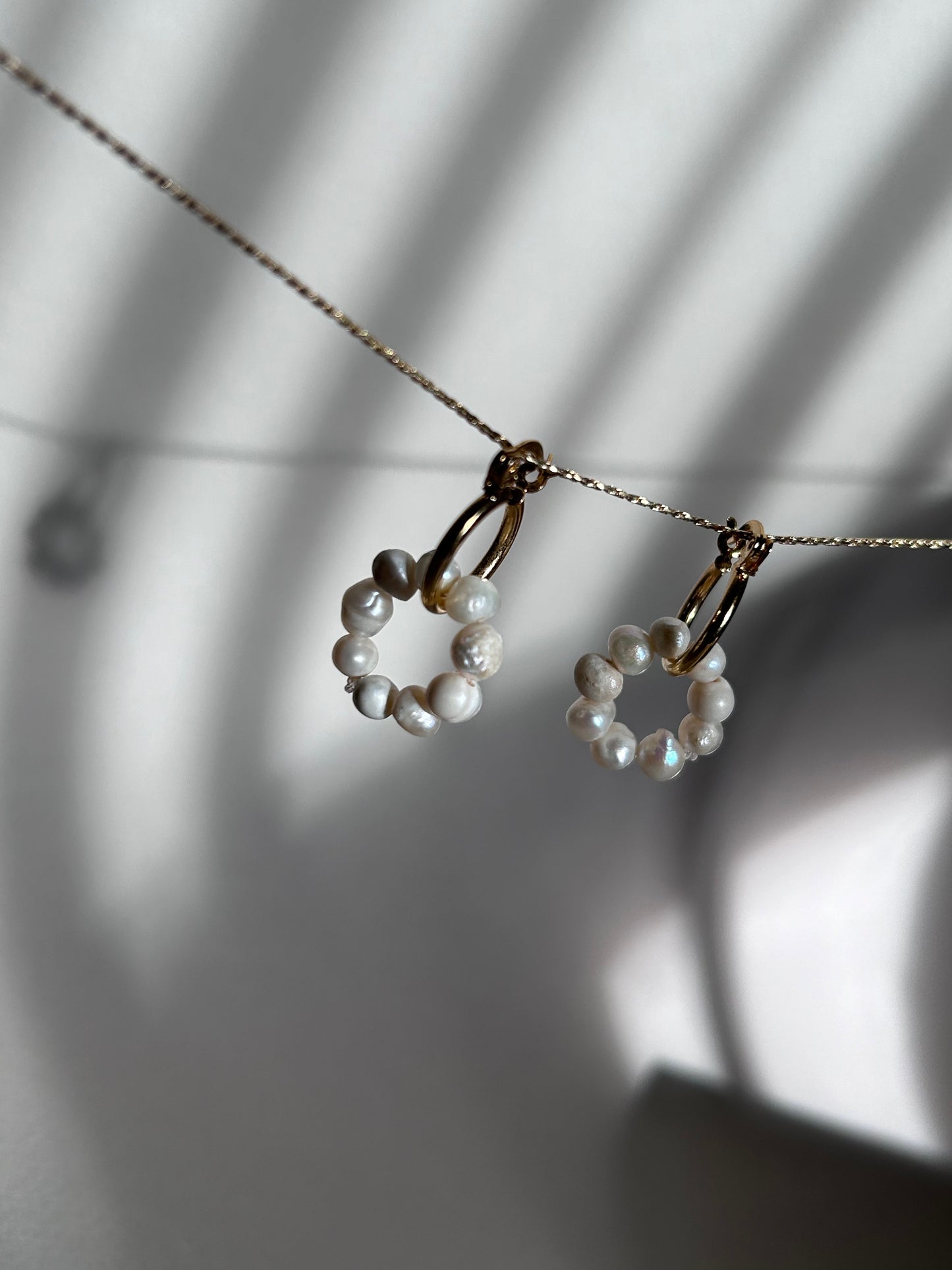 Bonhomía Mini Hoop Earrings with Removable Pearl Hoop